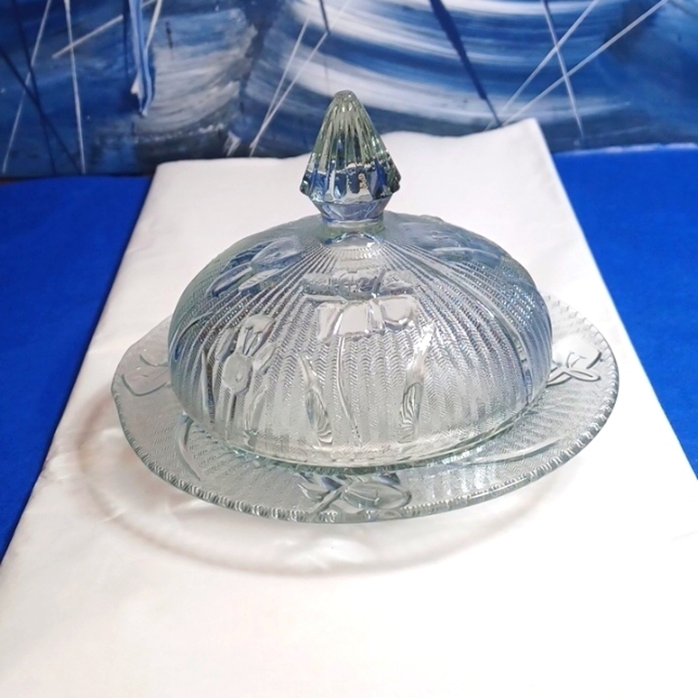 VINTAGE JEANETTE depression glass"IRIS" HERRINGBONE ROUND COVERED BUTTER DISH